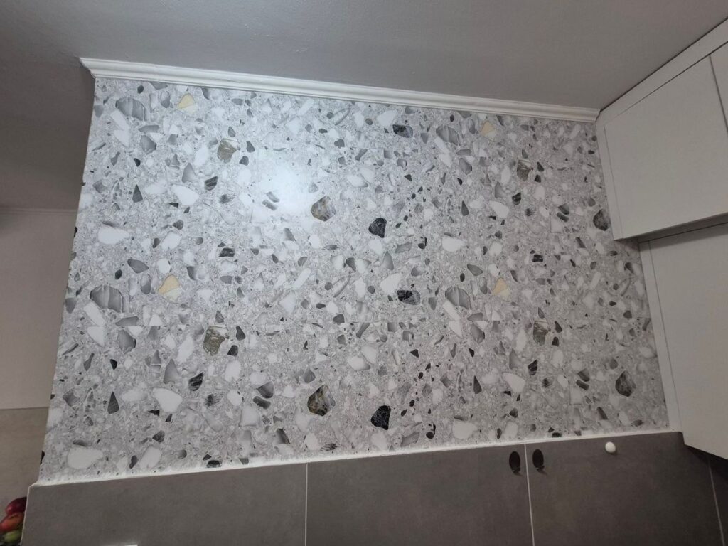 sivi terrazzo 20260514